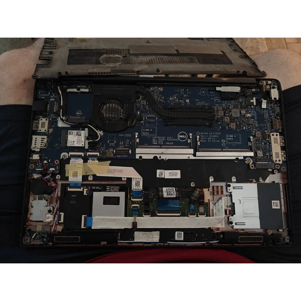 Dell Latitude 7490 i7-8650U NO RAM NO SSD *READ* PARTS ONLY